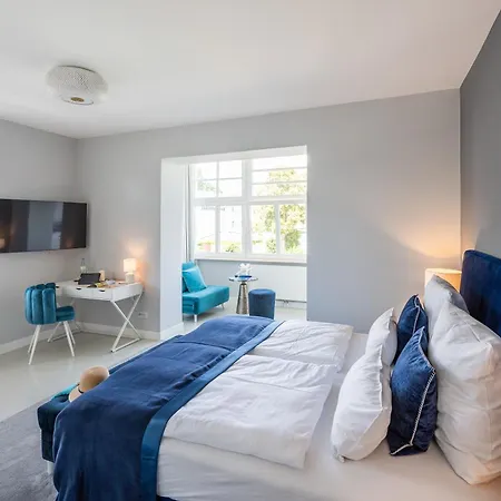 Strandvilla Glueckauf Apartmanhotel Binz